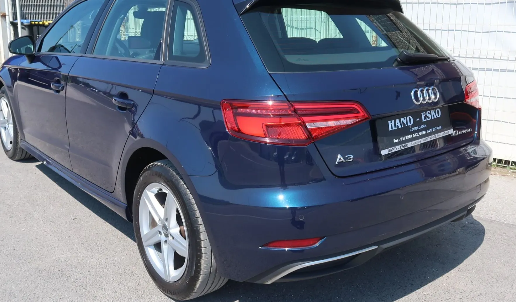 Zunanja slika - Audi A3 - 40 E-tron S-tronic-VIRTUAL-LED-NAVI-PDC - 4