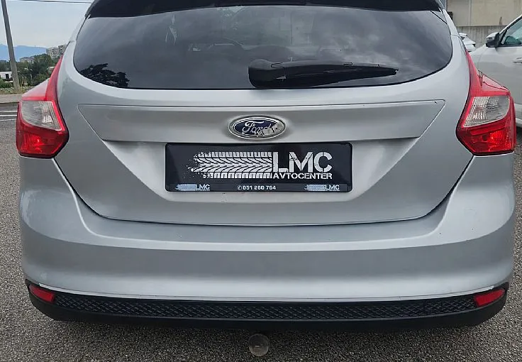 Zunanja slika - Ford Focus - 1.0 125ks °OPRAVLJEN VELIK SERVIS° °6-PRESTAV° - 6