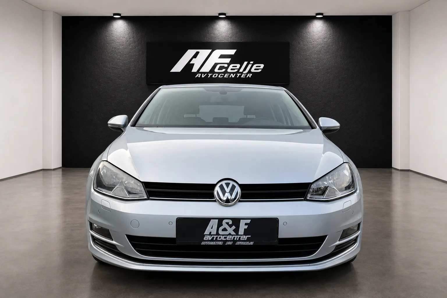 Zunanja slika - Volkswagen Golf - 1.6 TDI-ALLSTAR-LIZING ZA TUJCE-PDC-TEMPOMAT... - 2