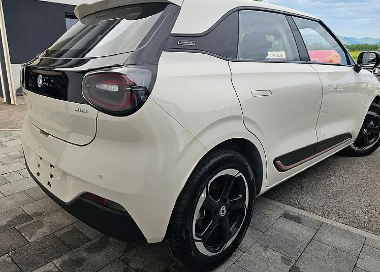 Zunanja slika - Dongfeng Box - 01 42.3 kWh 70 kW- 7.200€ SUBVENCIJE-360KAM-LED- - 16