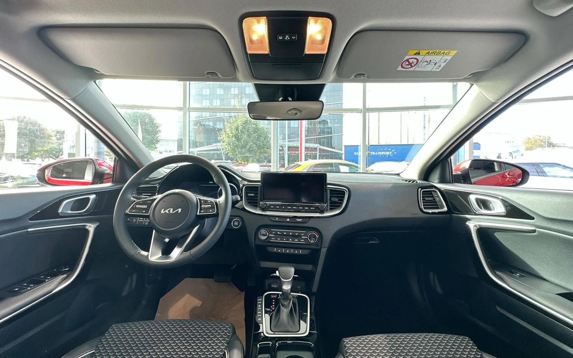Notranja slika - KIA XCeed - 1.6 T-GDi EX Stream ISG 7DCT - 13