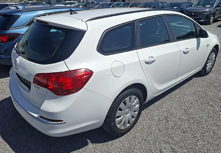 Zunanja slika - Opel Astra - 1.6 CDTI 136KM ST - SLO poreklo - 3