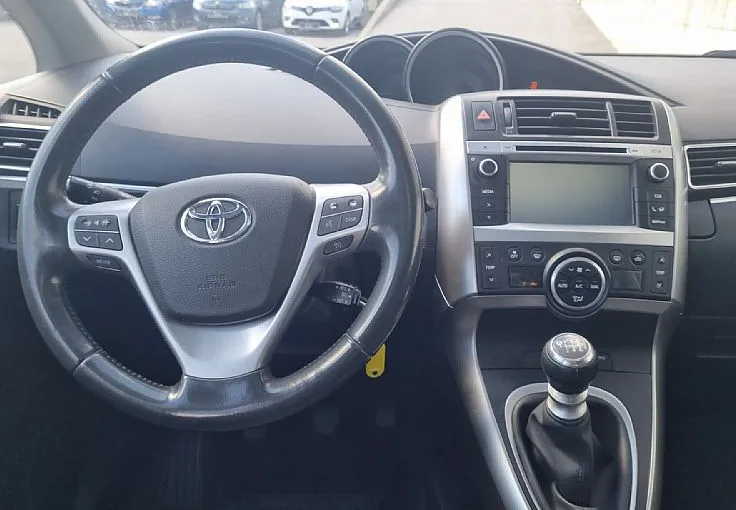 Zunanja slika - Toyota Verso - 1.6 D-4D Sol 1. LASTNIK, SLOVENSKI - 10