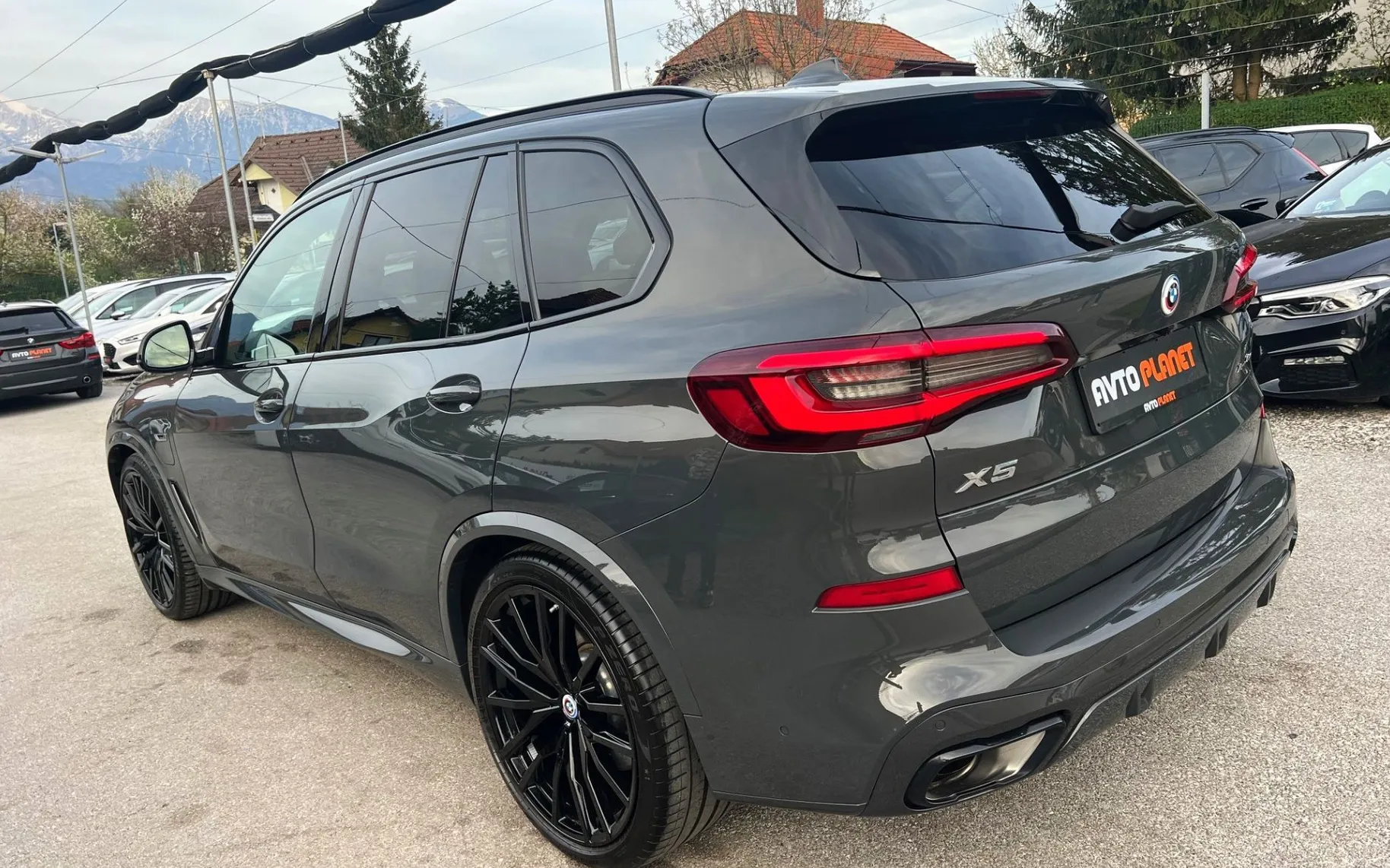 Zunanja slika - BMW X5 - serija : xDrive45e M SPORT LASER ACC PANO HEADuP ALU22 - 1