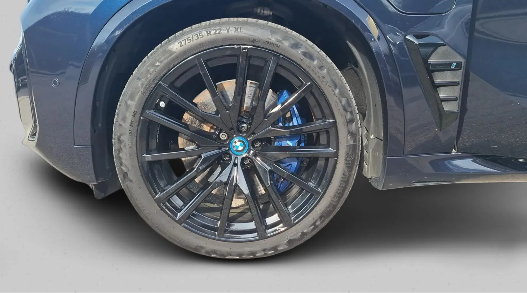 Zunanja slika - BMW X5 - serija : xDrive50e M-sport. HUD. zračno. individual. pano. - 18