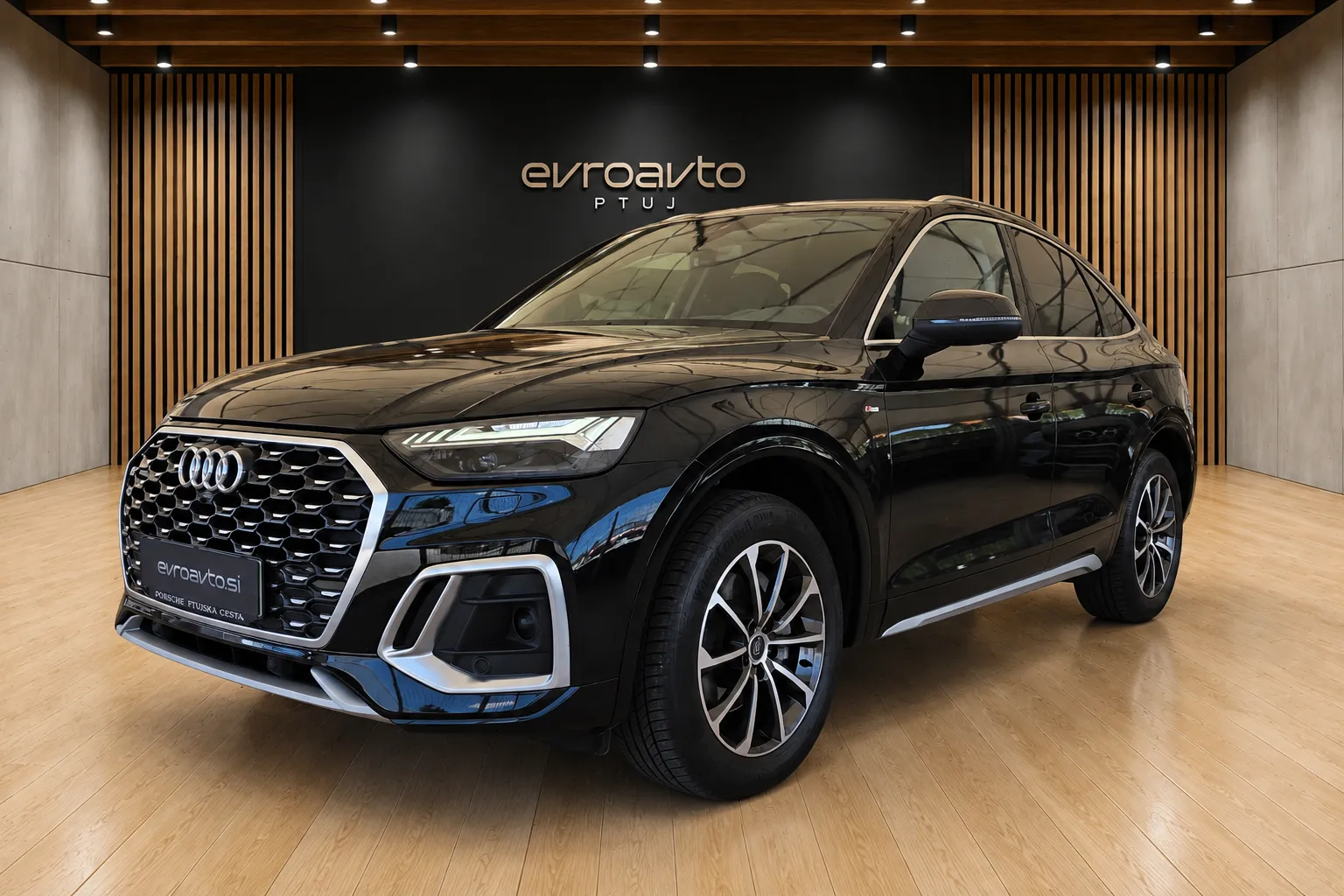 Zunanja slika - Audi Q5 Sportback - quattro 40 TDI S line-1 Lastnik-Slovensko poreklo - 1