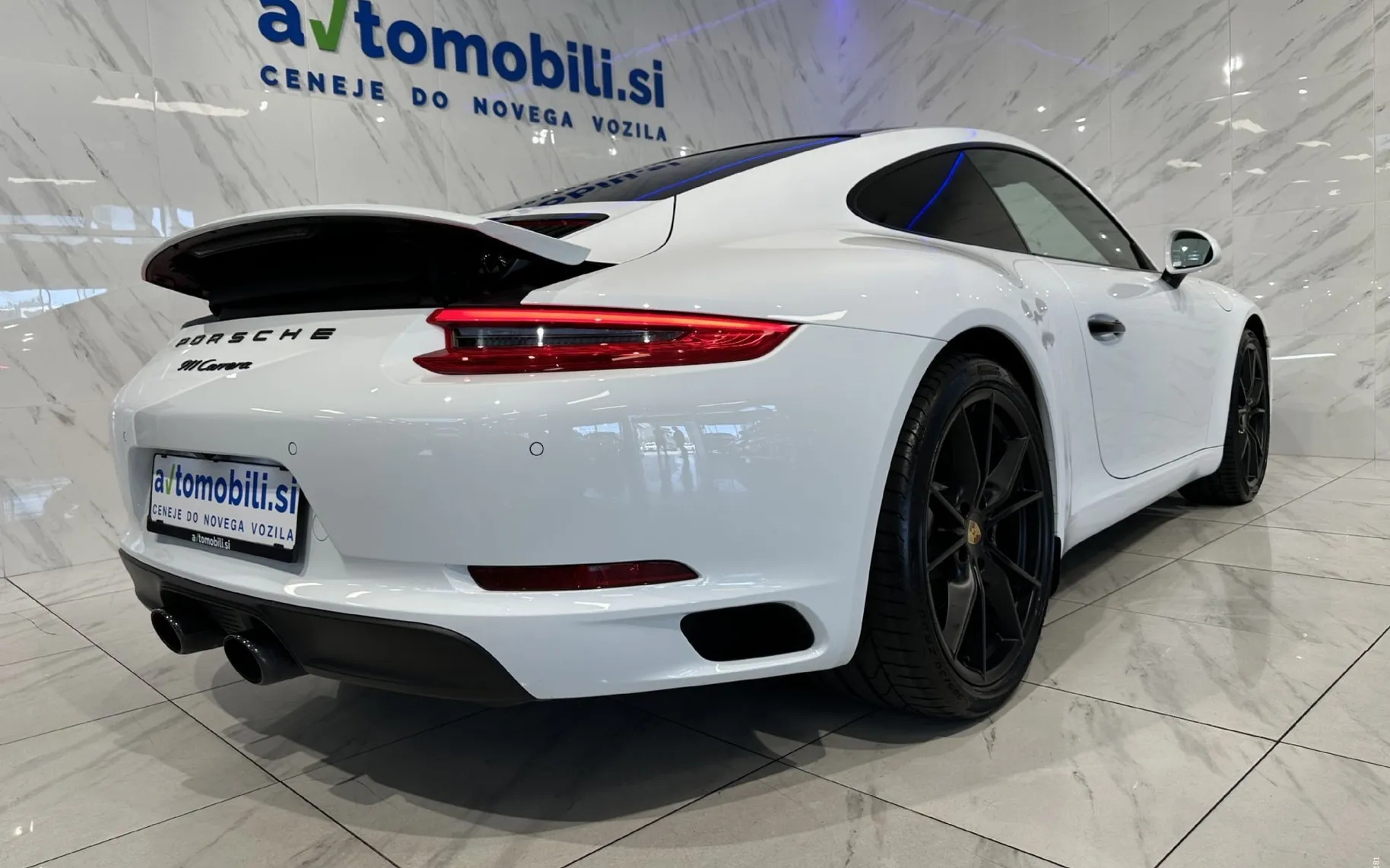 Zunanja slika - Porsche 911 - 3.0 CARRERA COUPE - 4