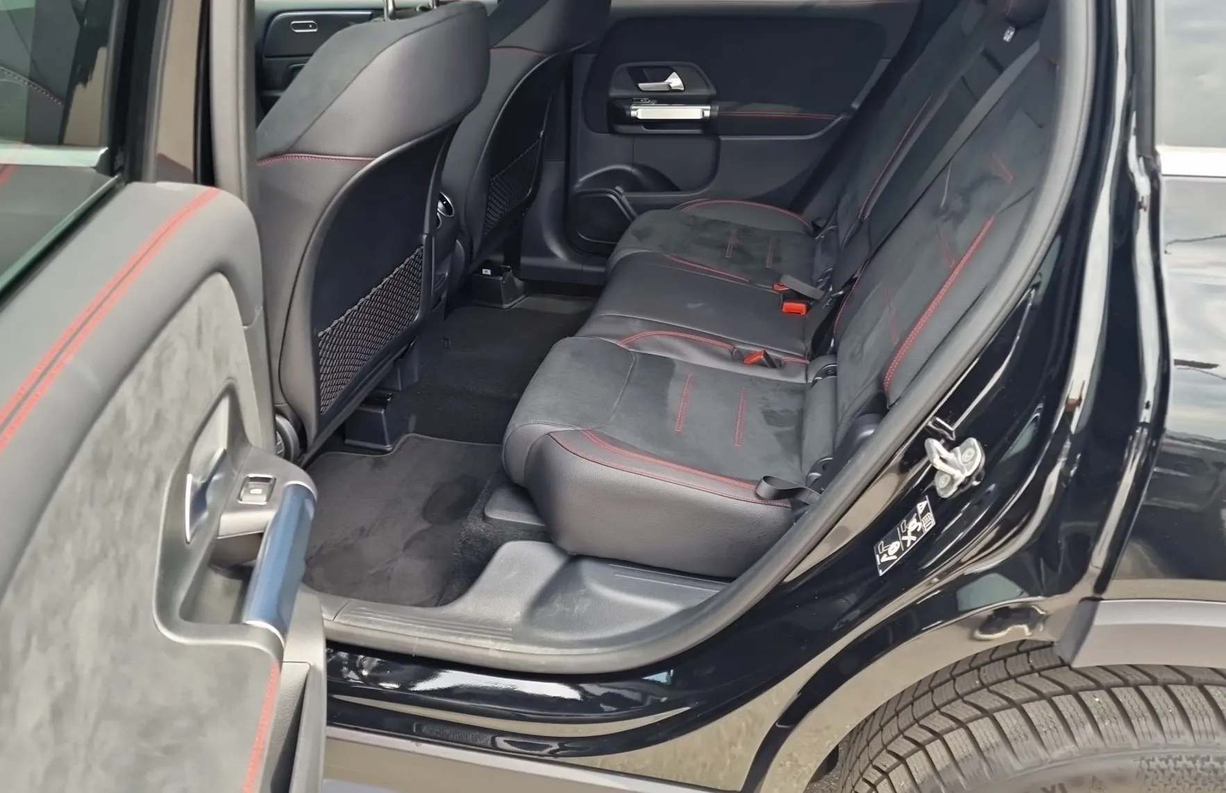 Zunanja slika - Mercedes-Benz GLB-Razred - GLB 200 d AMG Line Avt. - 11