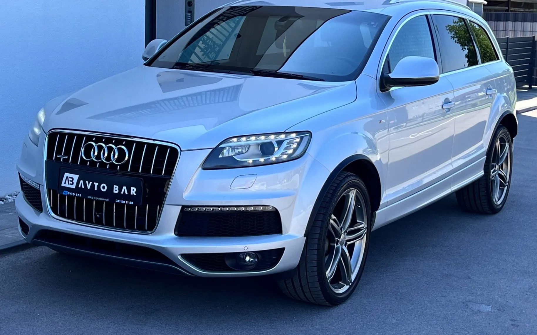 Zunanja slika - Audi Q7 - 3.0 TDIS+S-LINE+SLO+Q+LED+7SED+NAVI+21COL - 3