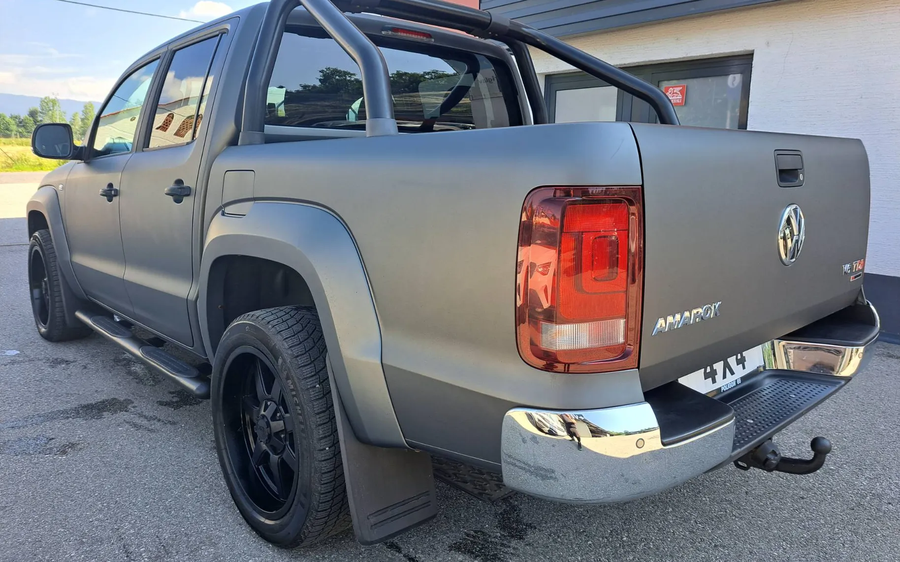 Zunanja slika - VW Amarok - 3.0 Tdi-4MOTION-Avt-1 LASTNIK-FULL LED-GARANCIJA - 6