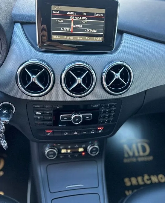 Zunanja slika - Mercedes-Benz B-Razred - B180CDI BlueEFFICIENCY-XSENON-GRETJE SEDEŽEV-18COL - 11
