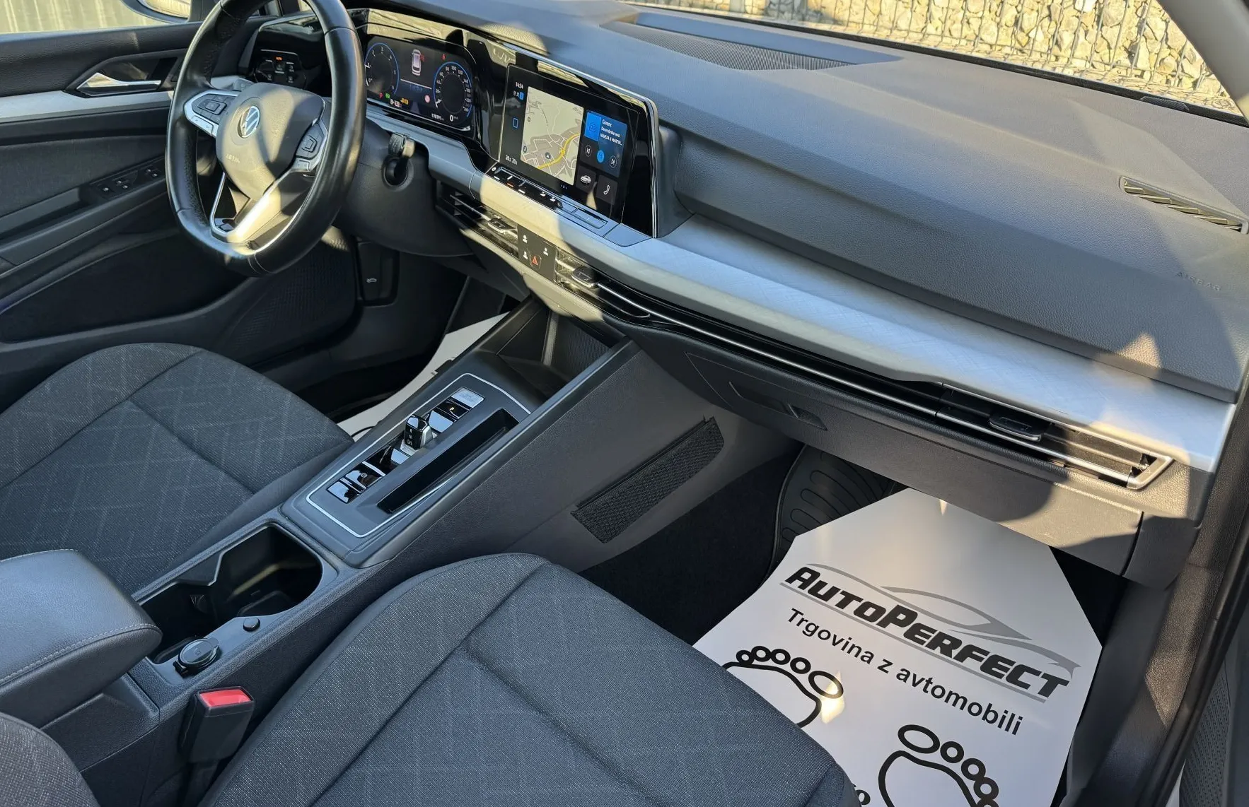 Zunanja slika - Volkswagen Golf - Variant 2.0 TDI avt. 85kw |NAVI|PDC|AMBI| - 11