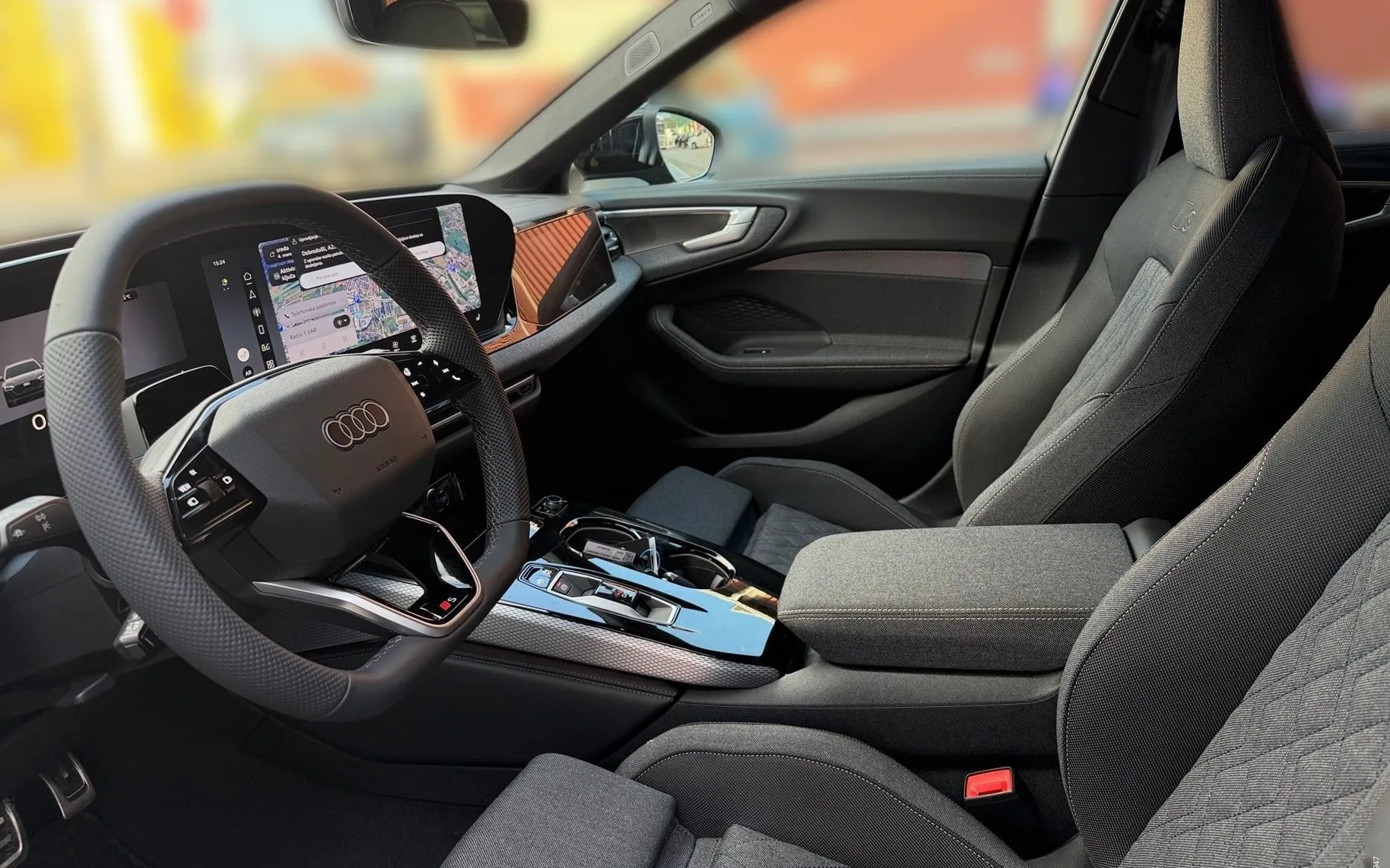 Notranja slika - Audi A5 Avant - e-hybrid quattro 220 kW S tron.Business... - 7