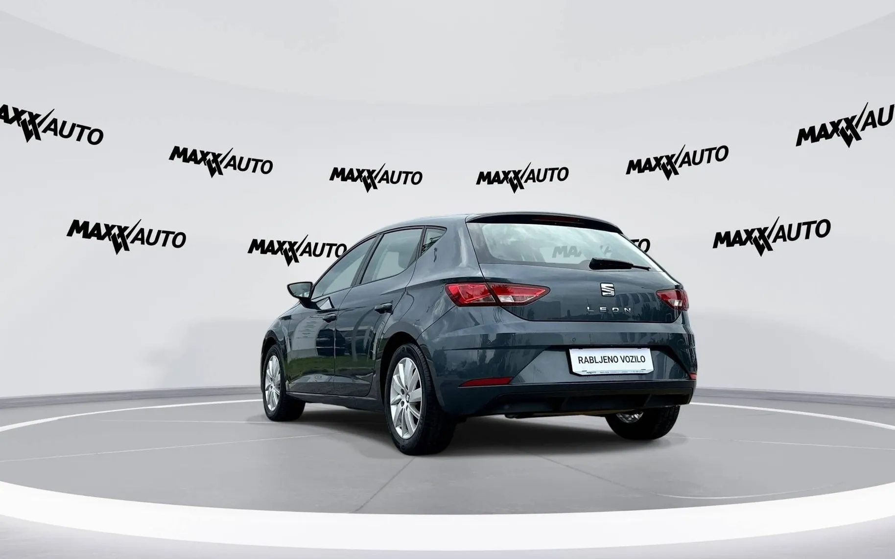 Notranja slika - Seat Leon - 1.0 TSI REFERENCE - 7