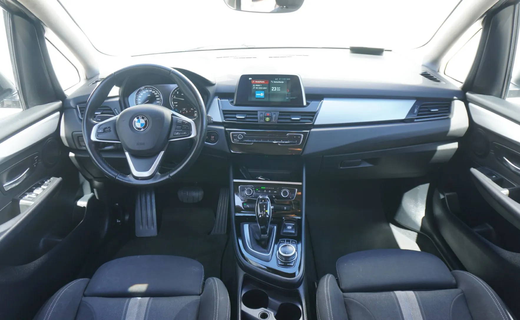Zunanja slika - BMW Serija 2 - Active Tourer: 220i Active Tourer Avt. - 7