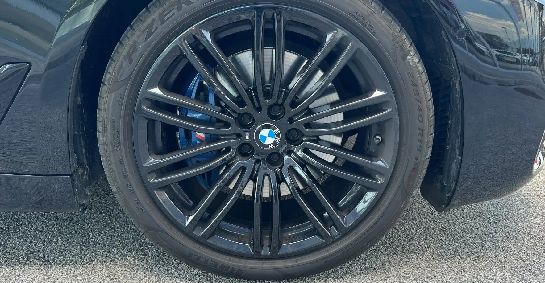 Zunanja slika - BMW Serija 5 - Touring: 525D Touring M-sport - Adaptiv Led - 19