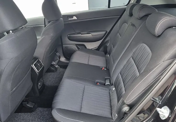 Zunanja slika - KIA Sportage - 2WD 1.6 GDI EX Black Design 25389,P.LASTNIK.SERVIS - 9