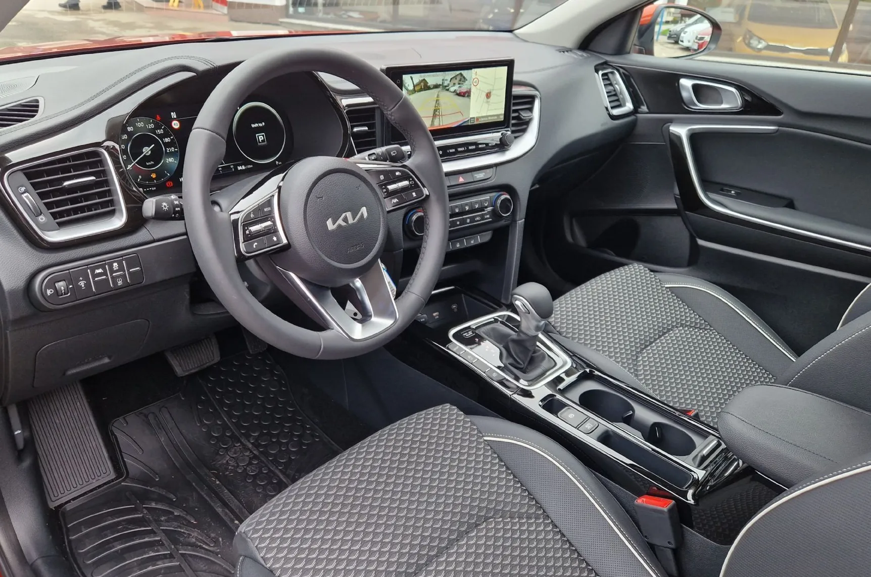 Zunanja slika - KIA XCeed - 1.6 T-GDi EX Way 7DCT - 6