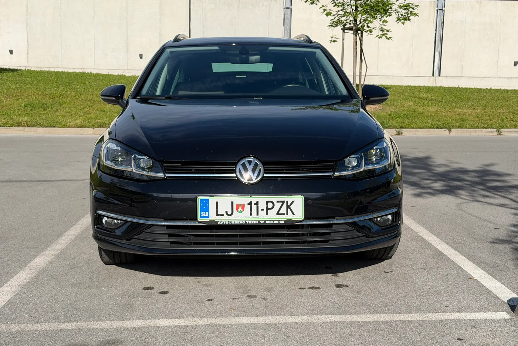 Zunanja slika - VW Golf - Variant 1,5 TSI ACT BMT Highline DSG - 2