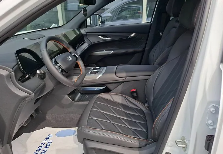 Zunanja slika - Changan CS75 Plus - 8AT +KOMPLET ZIMSKIH PNEVMATIK +dobava takoj - 5