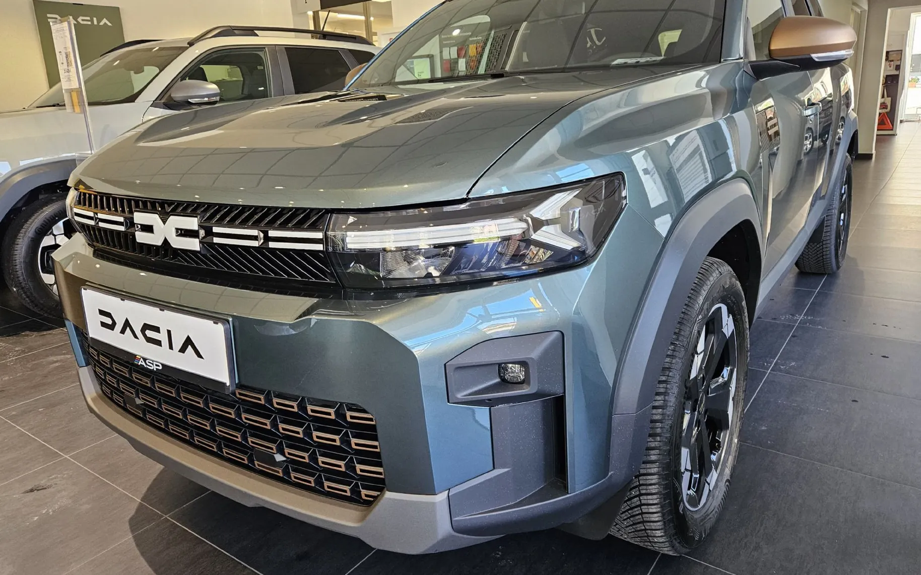 Zunanja slika - Dacia Bigster - mild hybrid 130 Extreme 4X4 - 2
