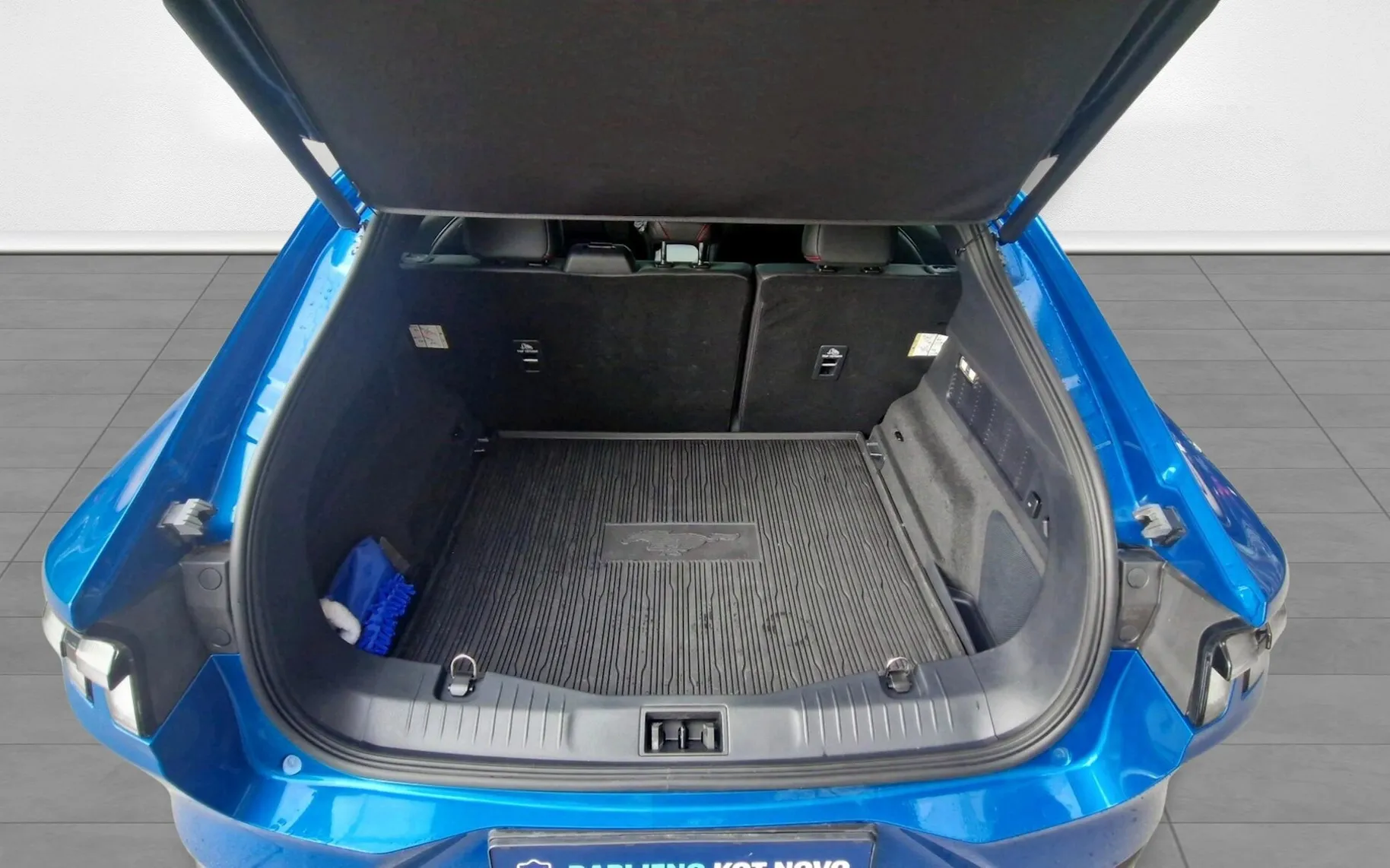 Zunanja slika - Ford Mustang - 4x4 Mach-E  88 kWh  Premium podaljšan doseg - 10