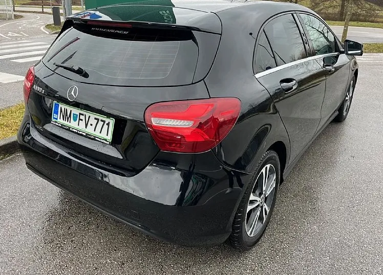 Zunanja slika - Mercedes-Benz A-Razred - A 180 d AMG Line - 3