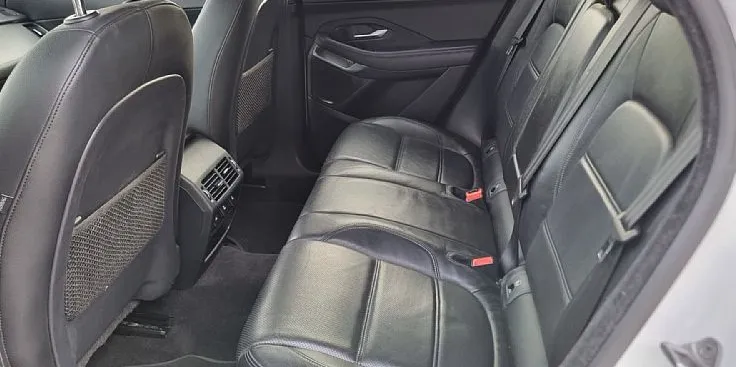 Zunanja slika - Jaguar E-PACE - AWD 2.0 TD4 - PRAVKAR ZAMENJANA POGONSKA VERIGA - 12