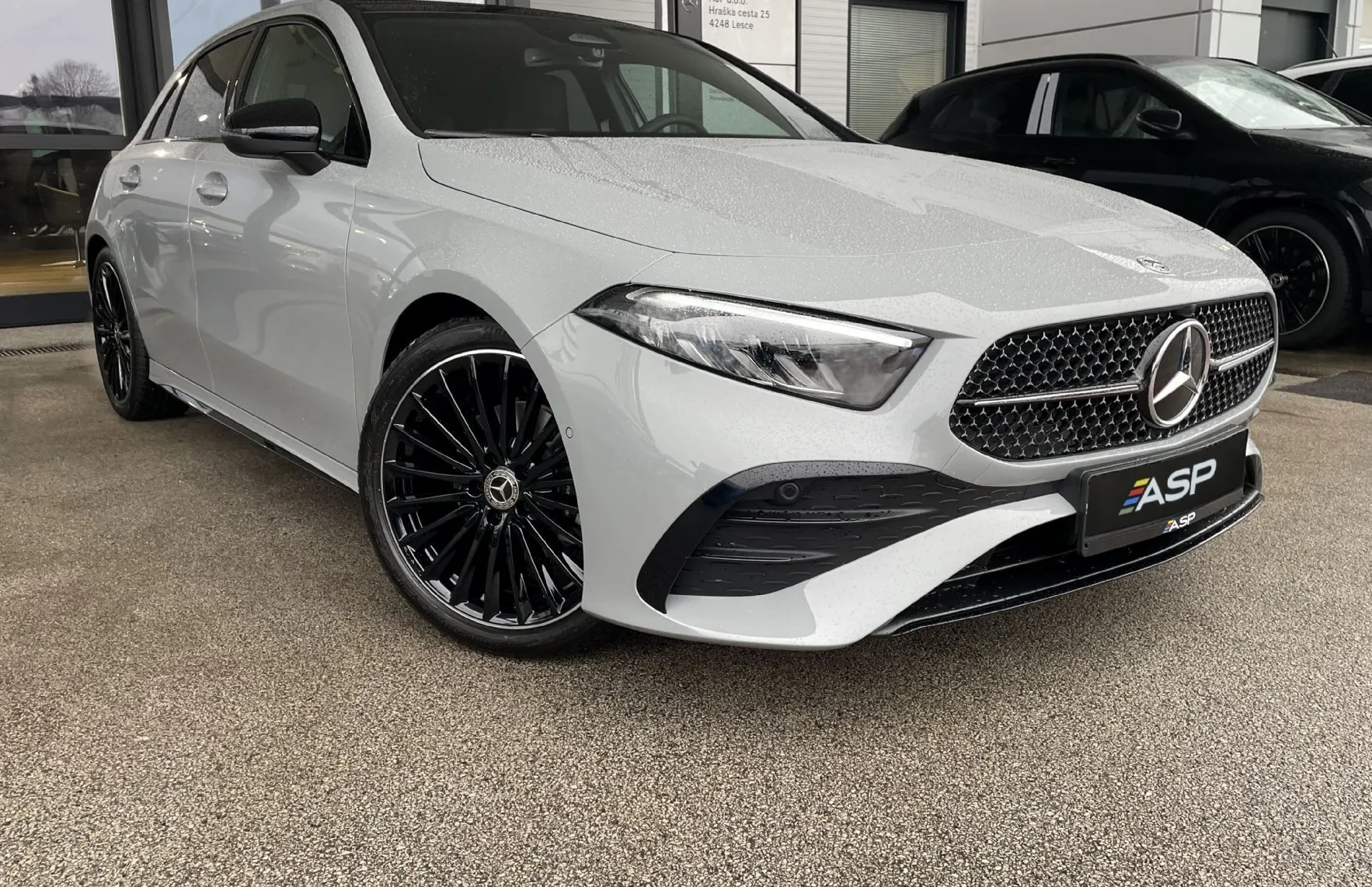 Zunanja slika - Mercedes-Benz A-Razred - 180 AMG Edition - 1