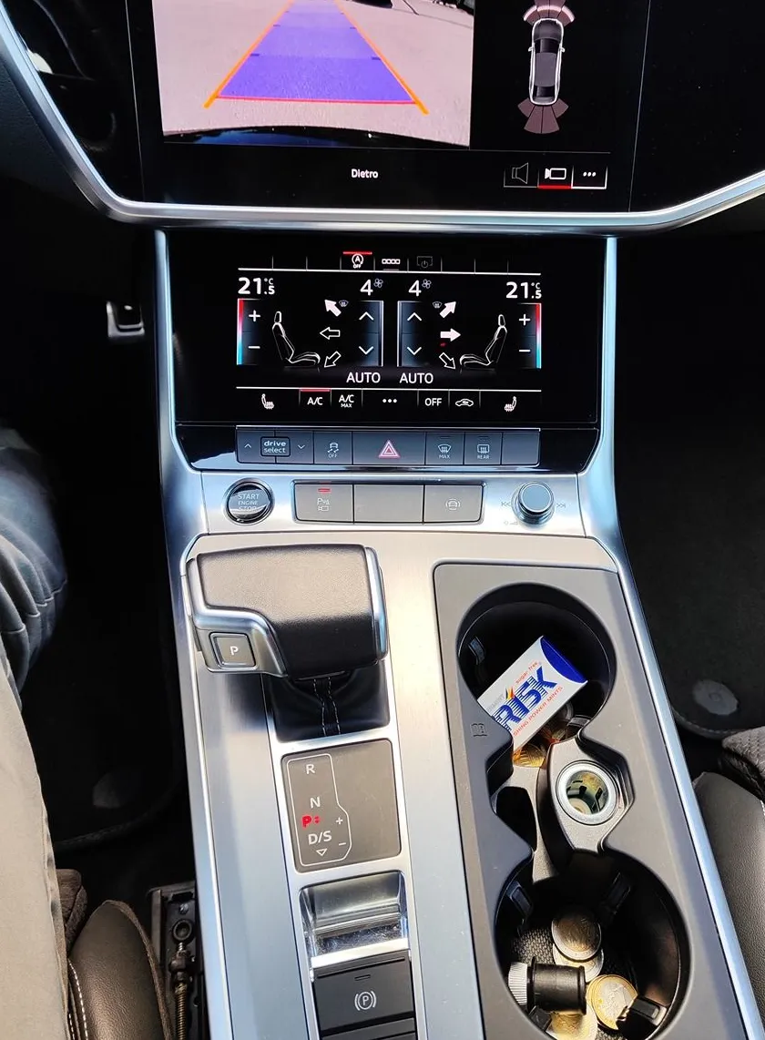 Zunanja slika - Audi A6 - 40 TDI  Quattro-S-line keyless-21col-matrix led - 17