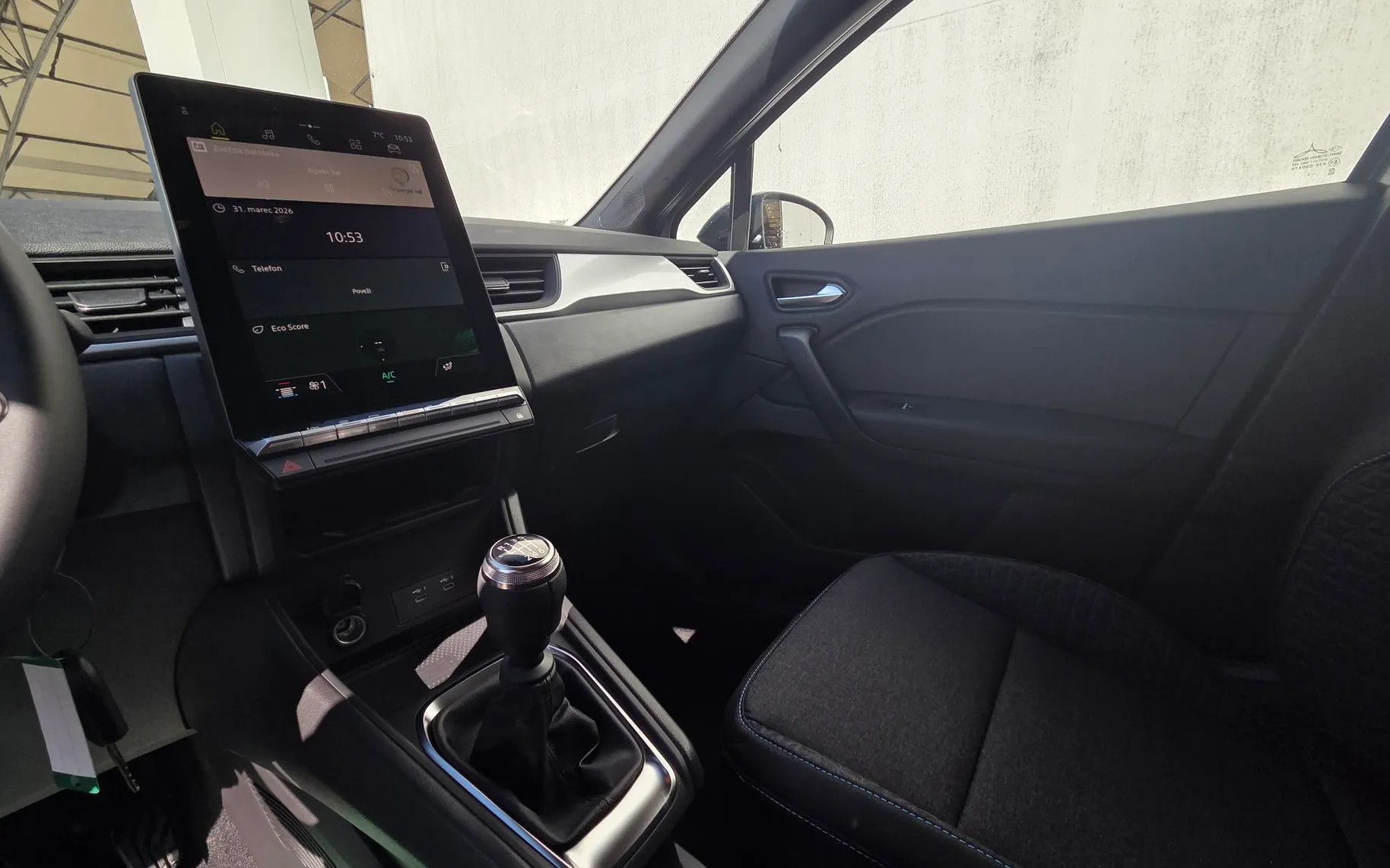Zunanja slika - Renault Captur - Evolution TCe 115+Zimske gume+Servis - 11