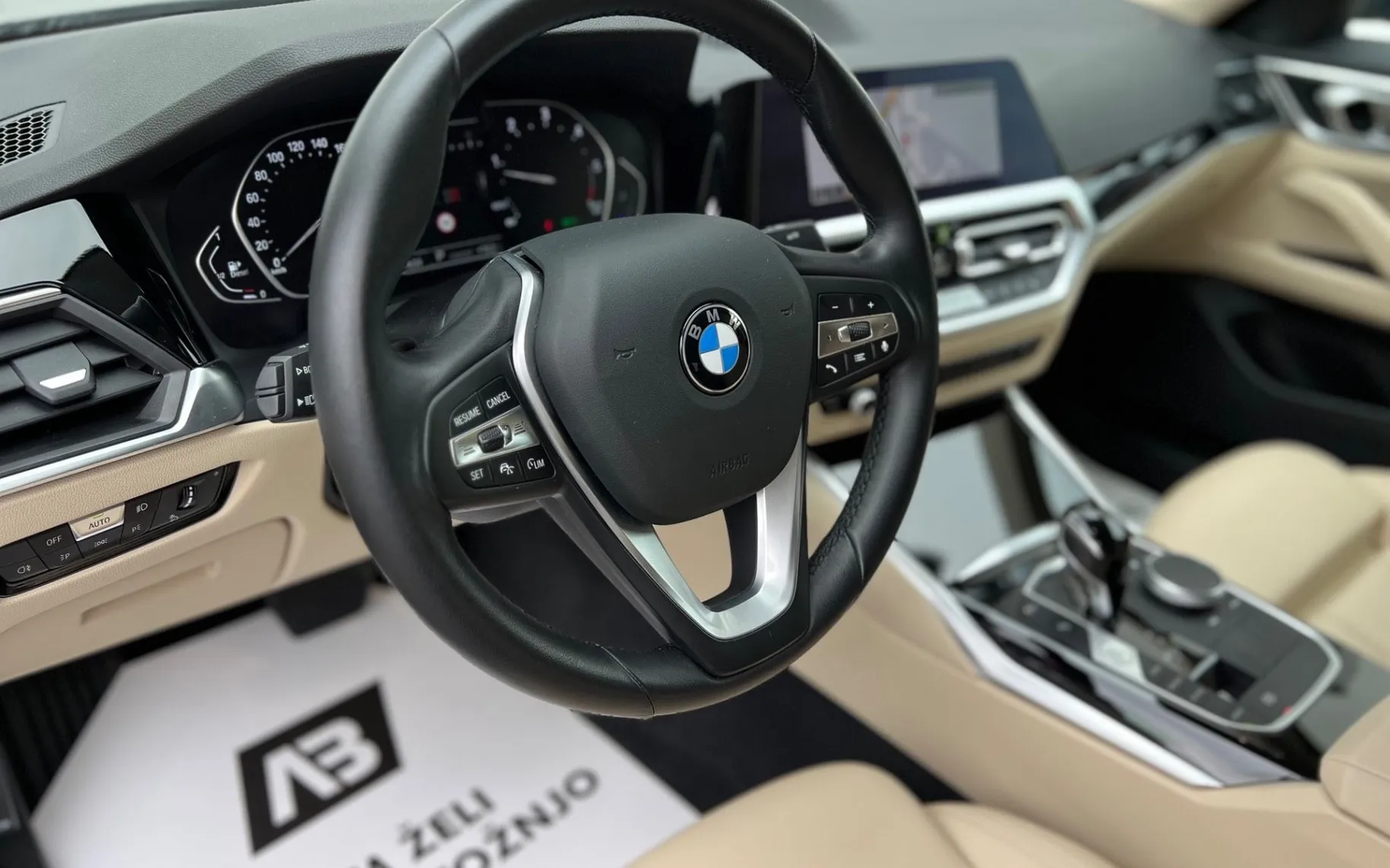 Notranja slika - BMW serija 4 Gran Coupe: - 420d+LED+ACC+KAMERA+LED+SERV.KNJIGA - 11