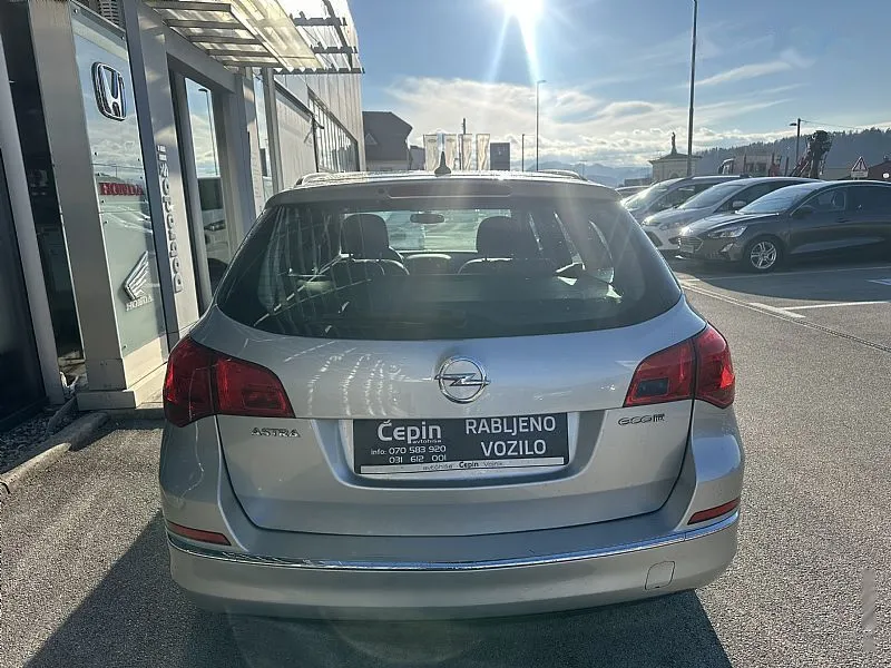 Zunanja slika - Opel Astra - 1.6 CDTI 81KW S S ENJOY ST - 6