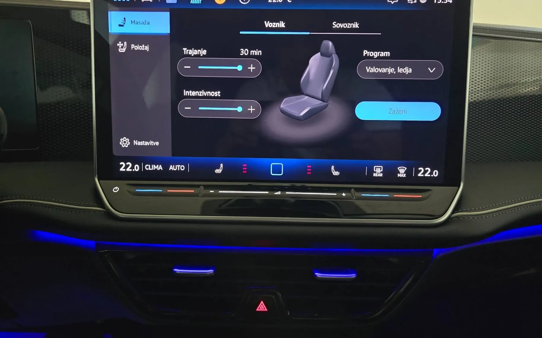 Notranja slika - Volkswagen Passat Variant - 1.5 eTSI BMT Business DSG- LED.360kam.memory.asist - 15
