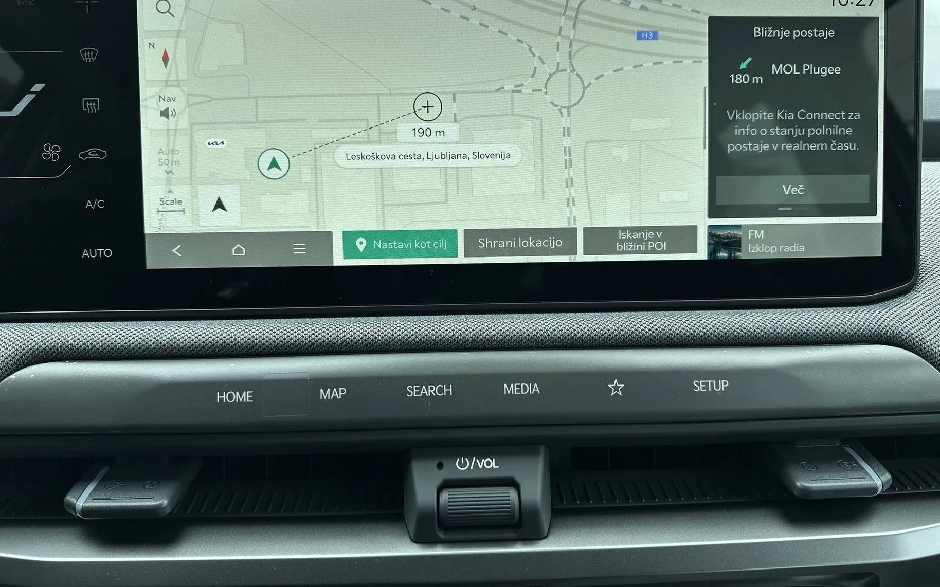 Notranja slika - KIA EV3 - SKY 58.3 kWh baterija - 18