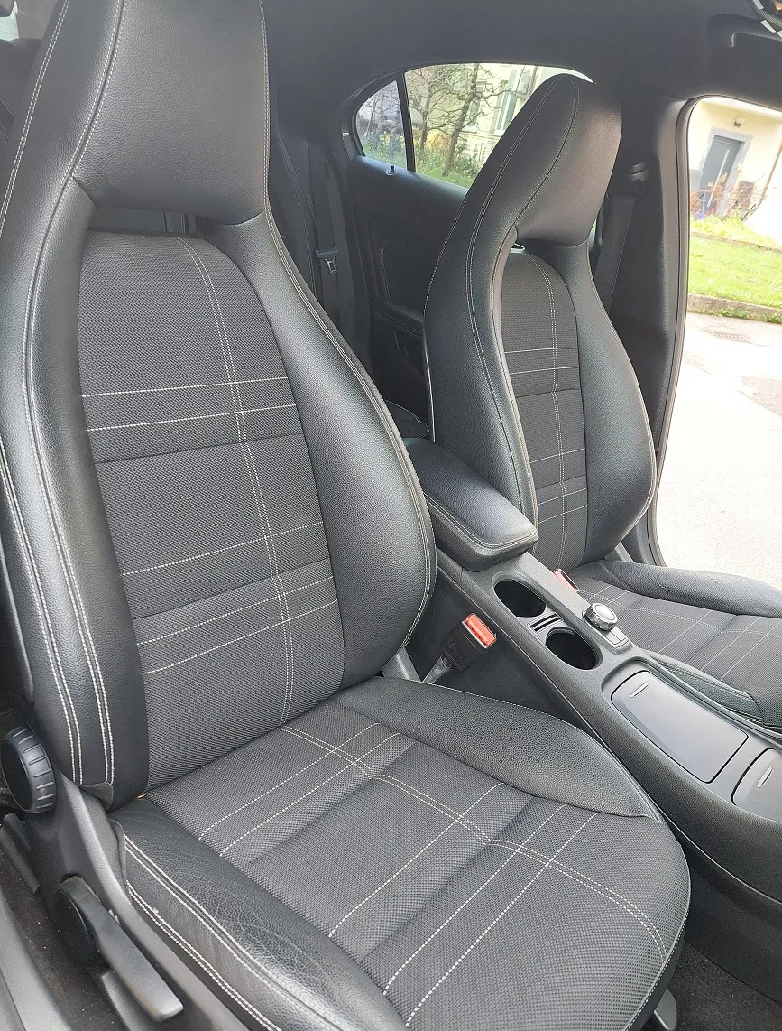 Notranja slika - Mercedes-Benz A-Razred - A 200 CDI 4MATIC Urban Avt. - 11
