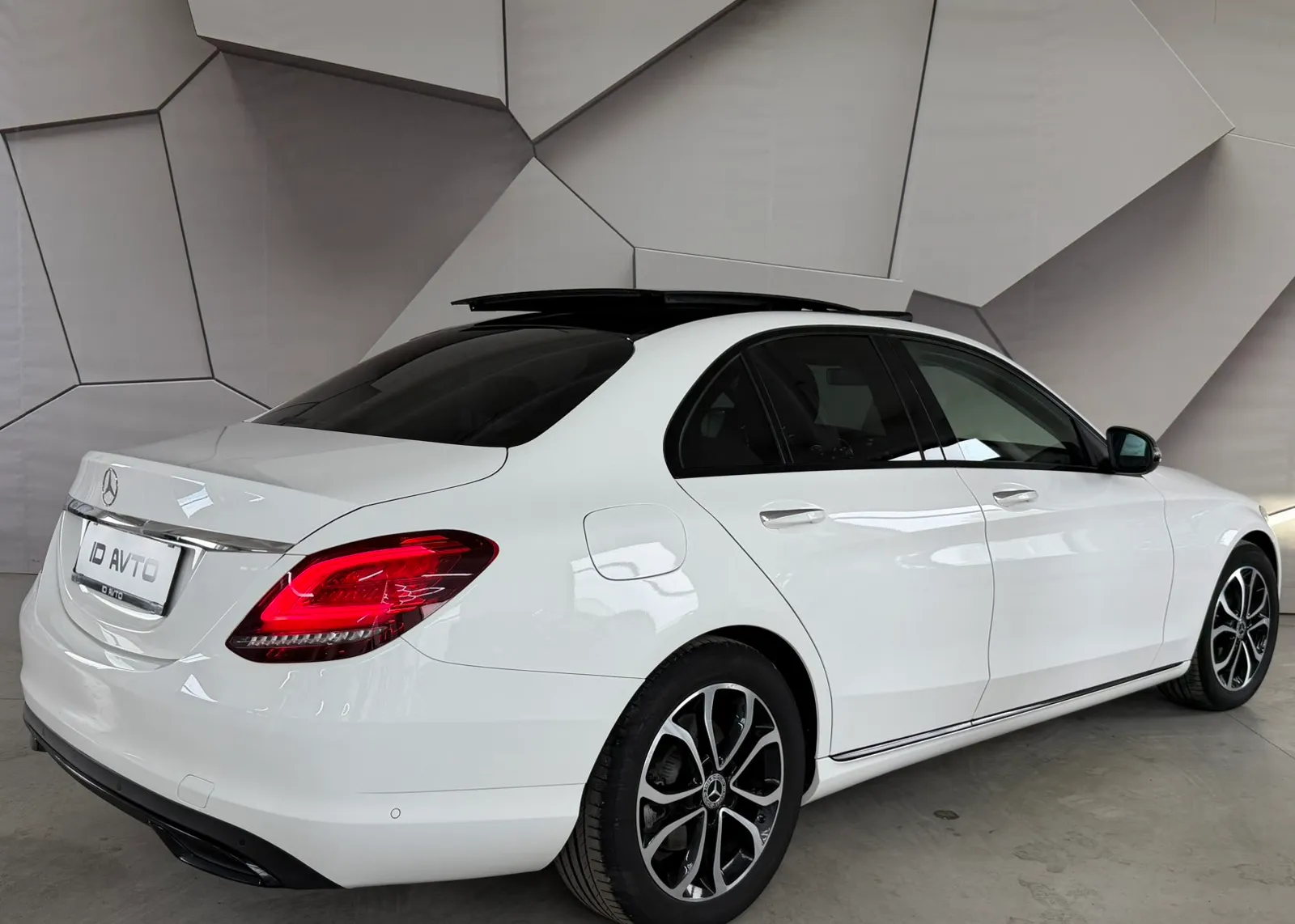 Zunanja slika - Mercedes-Benz C-Razred - CLA-Razred C 200 d Avt. - 2