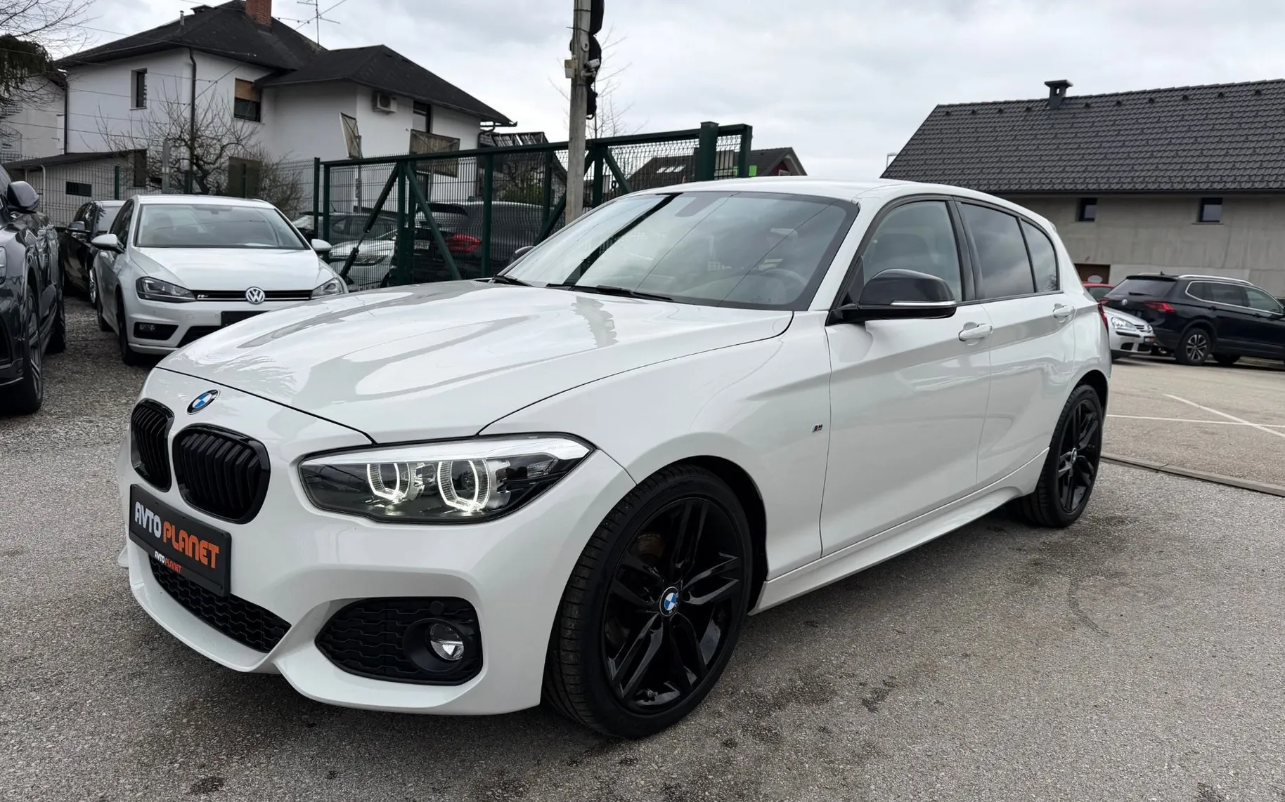 Zunanja slika - BMW Serija 1 - : 118i M Sport Shadow 1.LASTNIK FULL LED NAVI ALU 18 - 4