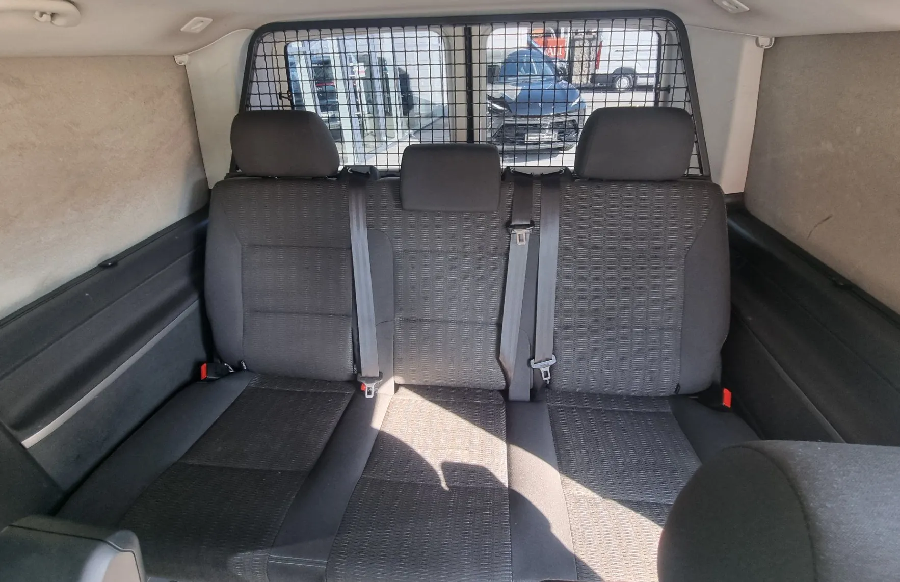Zunanja slika - VW Multivan - 2.0 TDI DSG - SLOVENSKI+2. LASTNIK+VLEČNA KLJUKA - 13