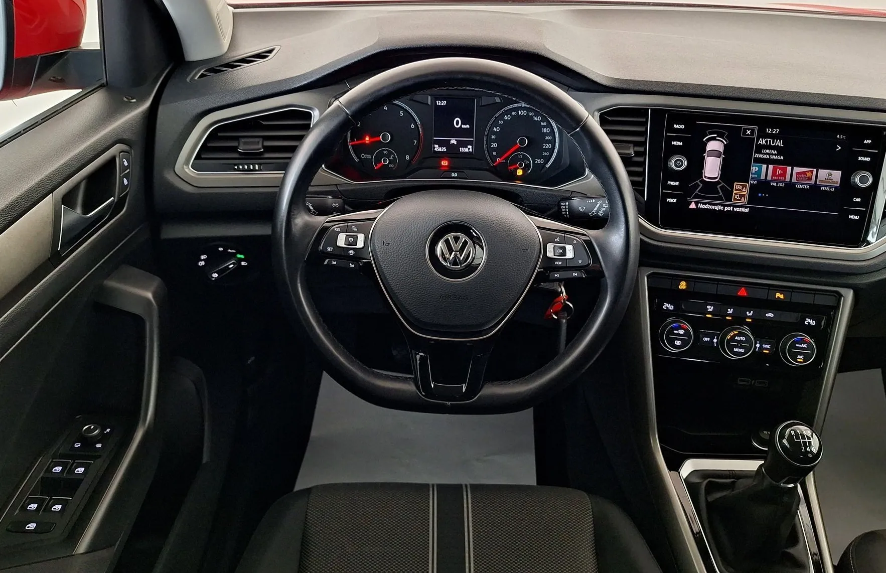 Zunanja slika - Volkswagen T-Roc - 1.0 TSI Style•PARK.SENZORJI•ACC•MRTVI KOTI•SLO•... - 14