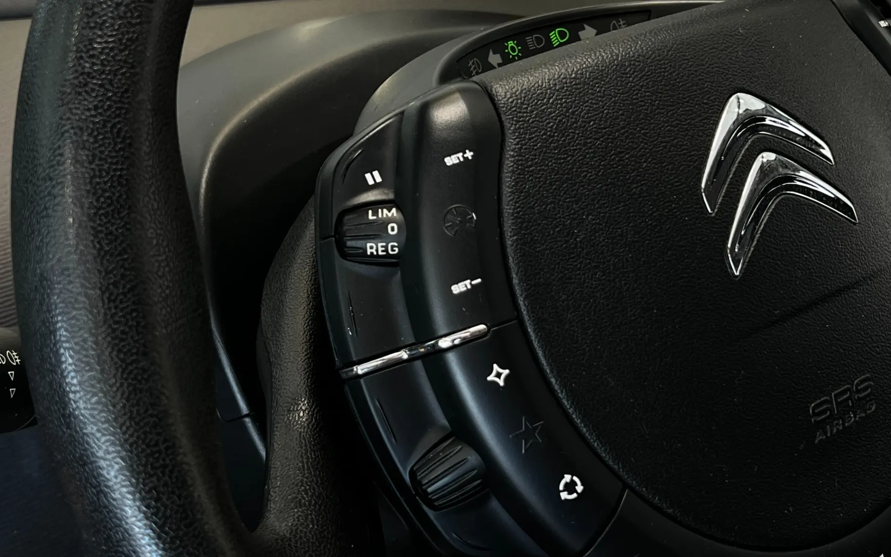 Zunanja slika - Citroën C4 - Picasso 1,6 HDi Tendance - 16