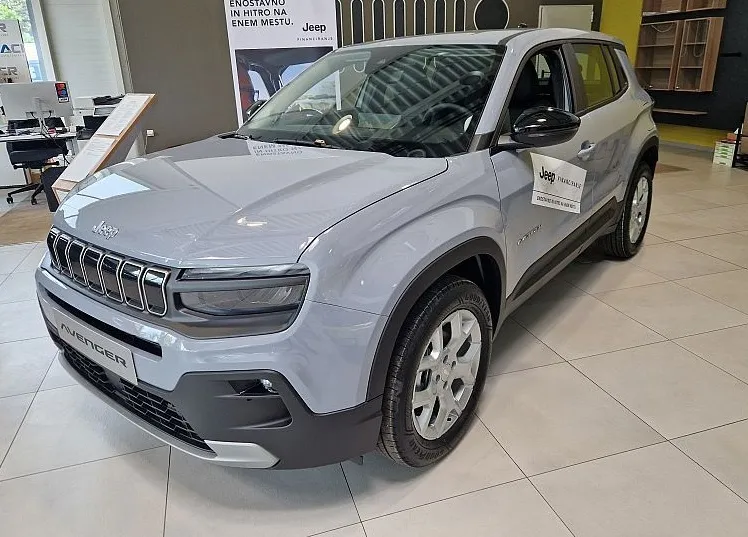 Zunanja slika - Jeep Avenger - 1.2 GSE 100 ALTITUDE + ZIMSKI BON - 1