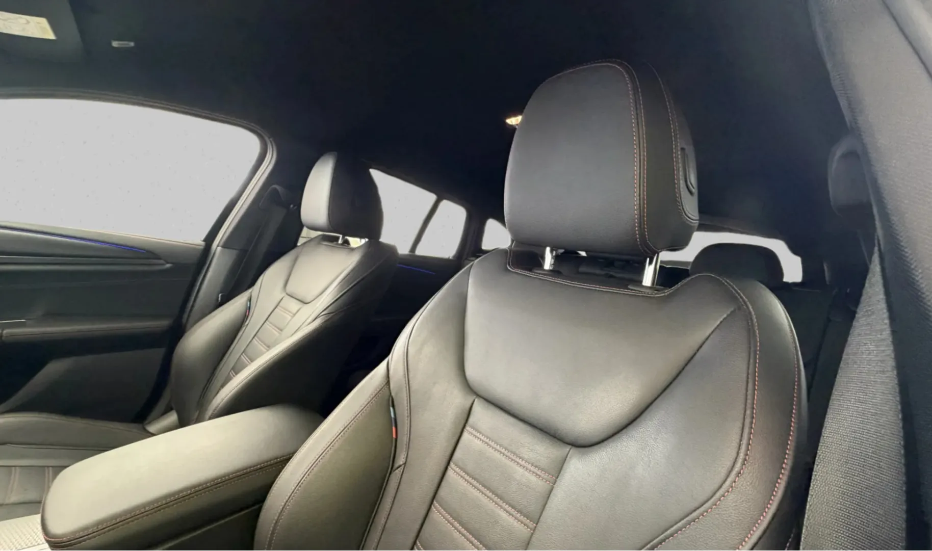Zunanja slika - BMW X4 - serija :  xDrive30d M Sport X Avt. LED-KLJUKA-HUD - 21