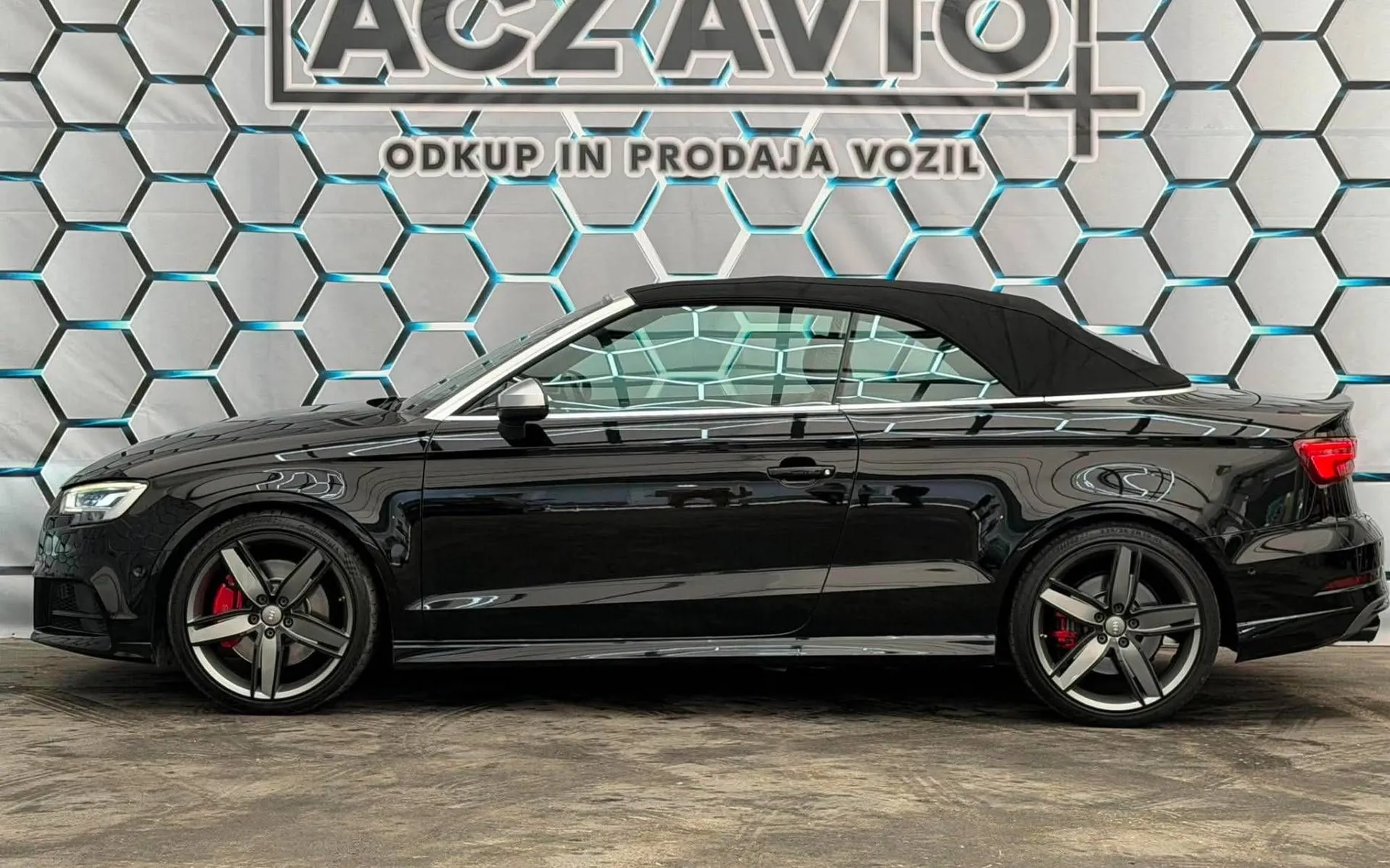 Notranja slika - Audi S3 Cabriolet - 2.0 TFSI•Q•AUT•FUL LED•VIRTUAL•BANG•KAMERA•ACC•F1• - 7