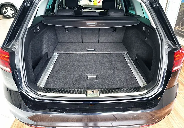 Zunanja slika - Volkswagen Passat - Variant 2.0 TDI AVT-KAMERA-GRETJE SED-NAVI-DAB-LED-VIDEO - 6
