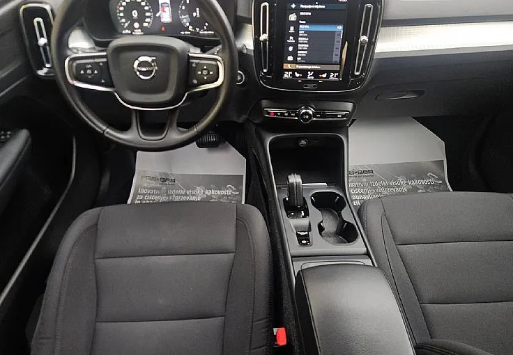 Zunanja slika - Volvo XC40 - 1.5 T 129ks °1.UPORABNIK° °AUTOMATIC° °FULL-LED° - 9
