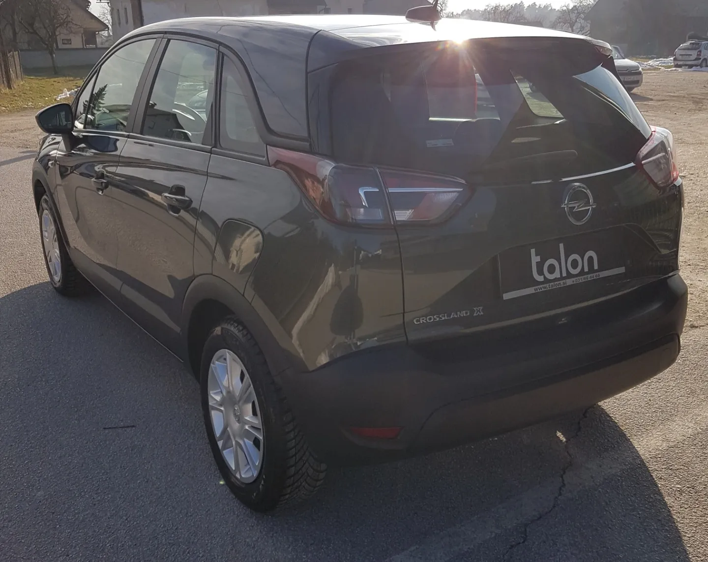 Zunanja slika - Opel Crossland X - 1,6 CDTi - 2