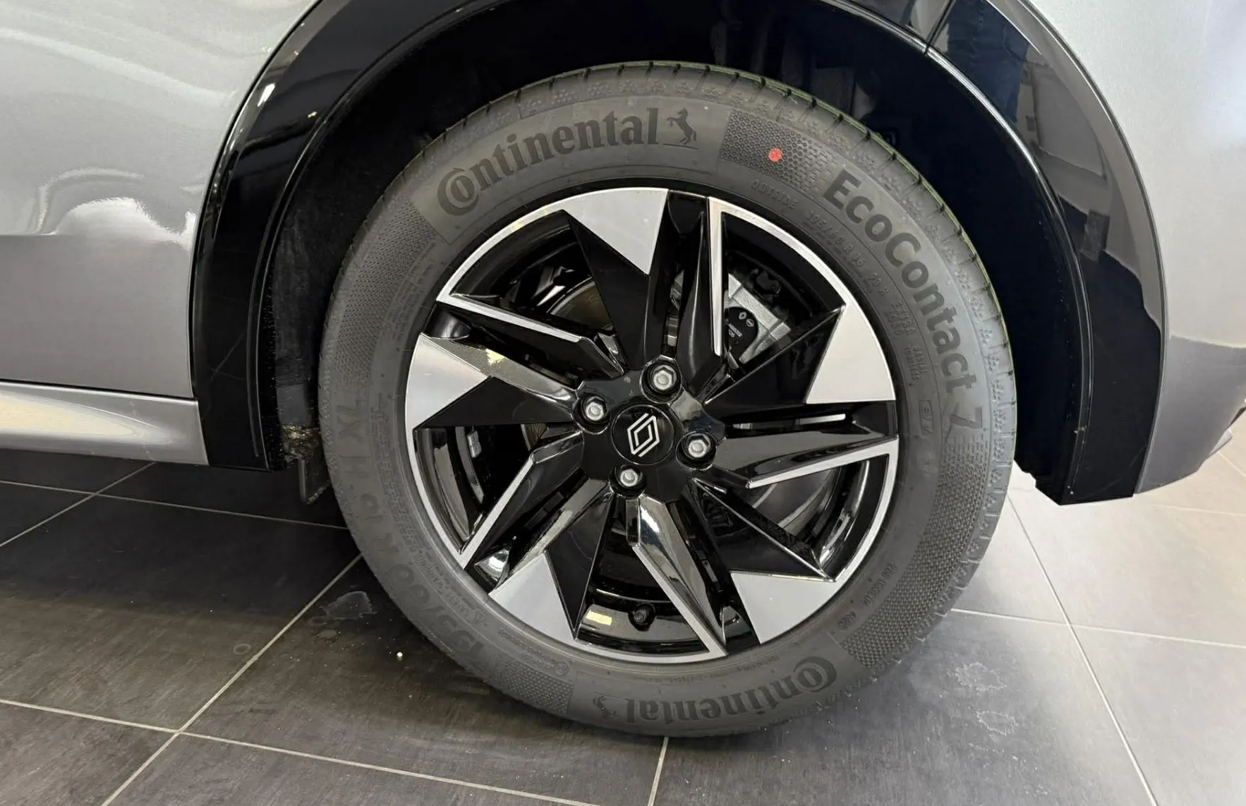 Zunanja slika - Renault Clio - TCe 115 Techno - 3