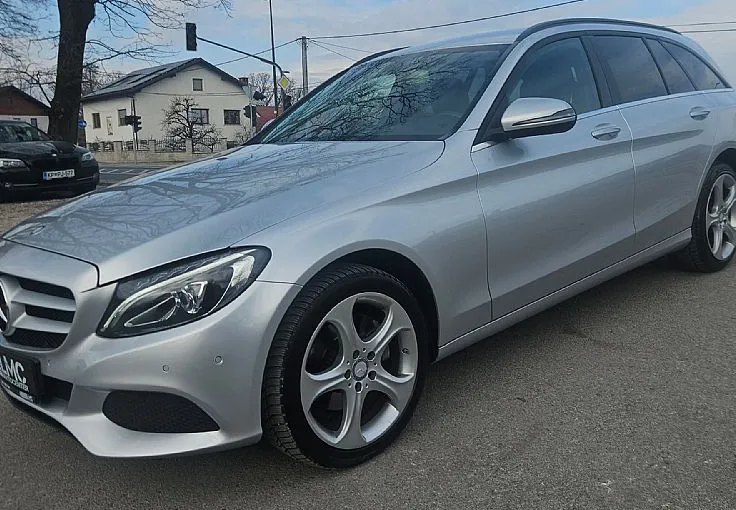 Zunanja slika - Mercedes-Benz C-Razred - 220d 170ks °2.LASTNIK° °AUT+F-1° °FULL-LED°° - 1