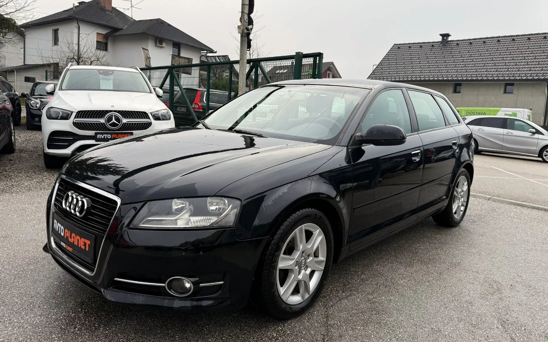 Zunanja slika - Audi A3 - 2.0 TDI AUT. SPORTBACK NAVI TEMPOMAT ALU 16 - 3